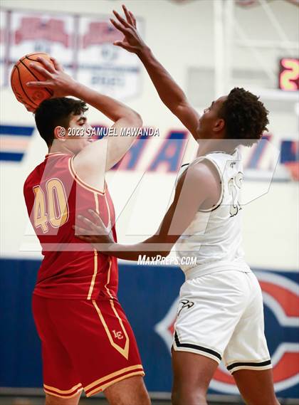 Thumbnail 3 in La Canada vs Oak Park (8th Annual West Valley Tip-Off Classic) photogallery.