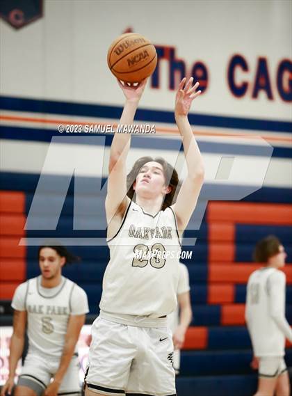 Thumbnail 3 in La Canada vs Oak Park (8th Annual West Valley Tip-Off Classic) photogallery.