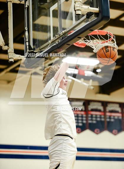 Thumbnail 1 in La Canada vs Oak Park (8th Annual West Valley Tip-Off Classic) photogallery.