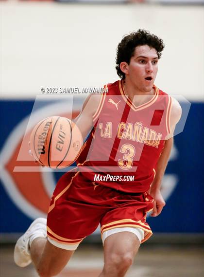 Thumbnail 1 in La Canada vs Oak Park (8th Annual West Valley Tip-Off Classic) photogallery.