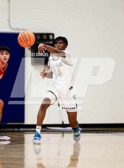 Thumbnail 3 in La Canada vs Oak Park (8th Annual West Valley Tip-Off Classic) photogallery.