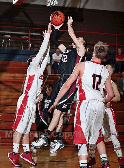 Thumbnail 2 in Cocke County vs Morristown-Hamblen West (TSSAA D2-AAA District Consolation) photogallery.