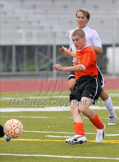 Thumbnail 3 in Sharon vs Franklin photogallery.