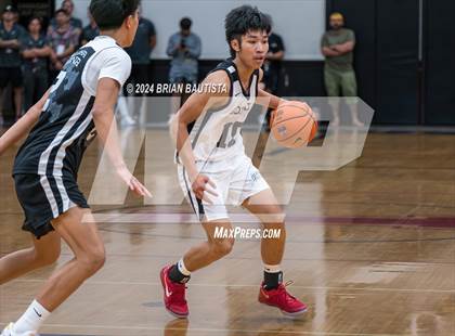Thumbnail 2 in 'Iolani vs. Utah Prep (Iolani Classic) photogallery.