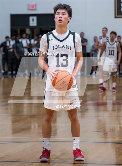 Thumbnail 1 in 'Iolani vs. Utah Prep (Iolani Classic) photogallery.