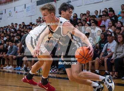 Thumbnail 3 in 'Iolani vs. Utah Prep (Iolani Classic) photogallery.