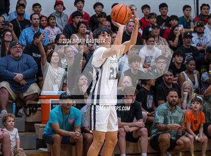 Thumbnail 3 in 'Iolani vs. Utah Prep (Iolani Classic) photogallery.
