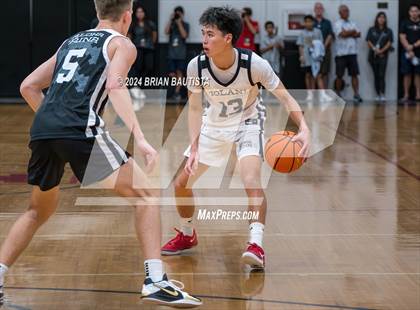 Thumbnail 3 in 'Iolani vs. Utah Prep (Iolani Classic) photogallery.