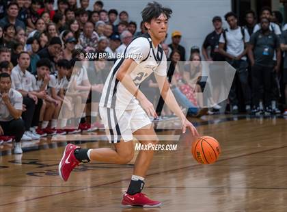 Thumbnail 2 in 'Iolani vs. Utah Prep (Iolani Classic) photogallery.