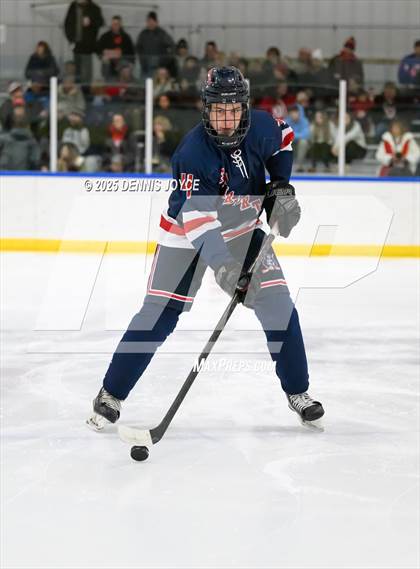 Thumbnail 3 in Fairport @ Penfield (NYSPHAA Section V Class AA Pre-Quarterfinal) photogallery.