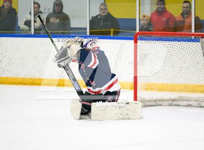 Thumbnail 3 in Fairport @ Penfield (NYSPHAA Section V Class AA Pre-Quarterfinal) photogallery.