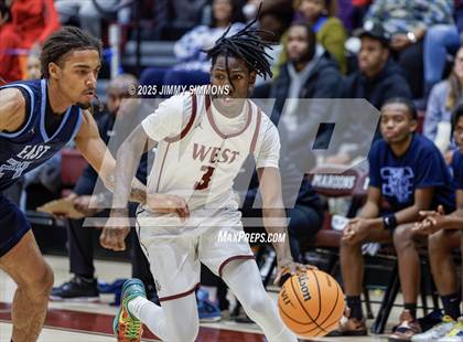 Thumbnail 2 in Belleville East @ Belleville West photogallery.