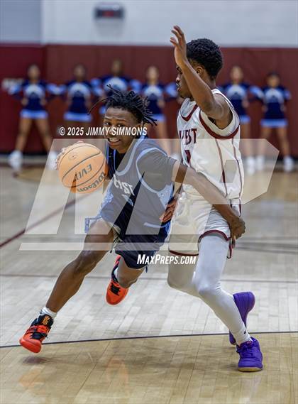 Thumbnail 2 in Belleville East @ Belleville West photogallery.