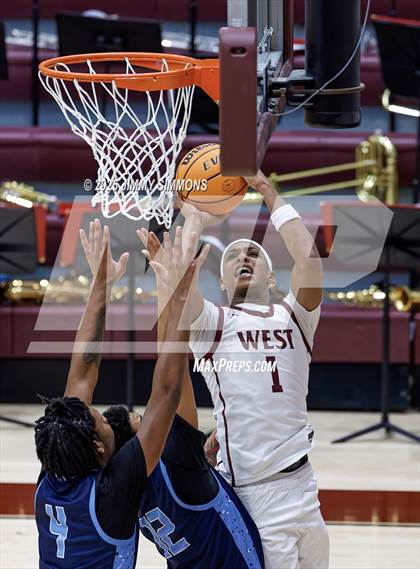 Thumbnail 3 in Belleville East @ Belleville West photogallery.