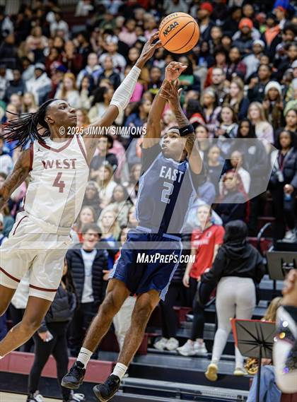 Thumbnail 2 in Belleville East @ Belleville West photogallery.