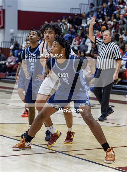 Thumbnail 2 in Belleville East @ Belleville West photogallery.