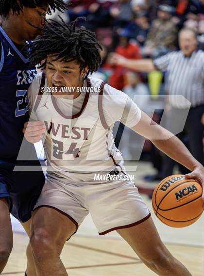 Thumbnail 3 in Belleville East @ Belleville West photogallery.