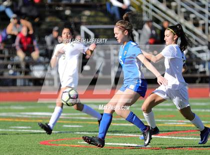 Thumbnail 1 in Foothill @ Livermore photogallery.
