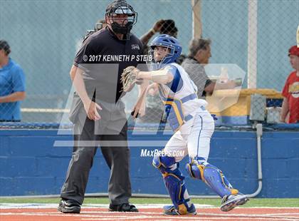 Thumbnail 2 in Sacred Heart @ St. Charles Catholic (LHSAA 2A Regional Playoff) photogallery.