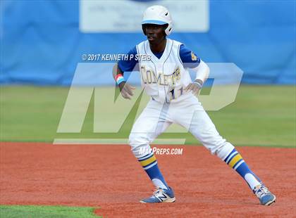 Thumbnail 1 in Sacred Heart @ St. Charles Catholic (LHSAA 2A Regional Playoff) photogallery.