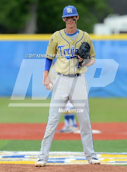 Thumbnail 3 in Sacred Heart @ St. Charles Catholic (LHSAA 2A Regional Playoff) photogallery.