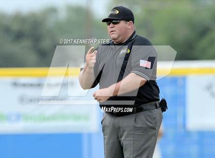 Thumbnail 3 in Sacred Heart @ St. Charles Catholic (LHSAA 2A Regional Playoff) photogallery.