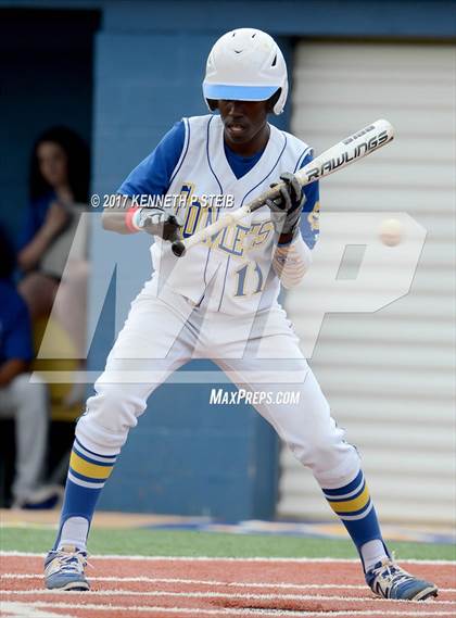 Thumbnail 3 in Sacred Heart @ St. Charles Catholic (LHSAA 2A Regional Playoff) photogallery.