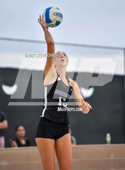 Thumbnail 3 in Salpointe Catholic vs Northwest Christian  @ Casteel (AIA Division II Final) photogallery.