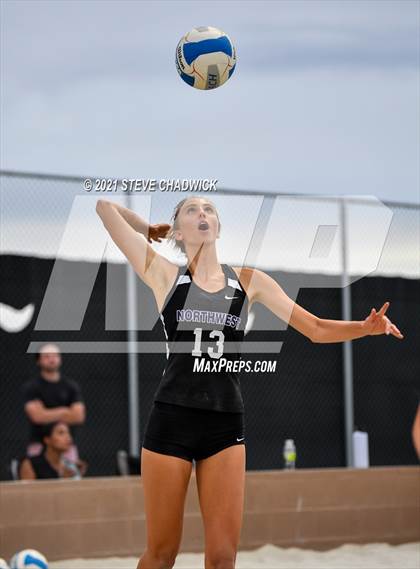 Thumbnail 2 in Salpointe Catholic vs Northwest Christian  @ Casteel (AIA Division II Final) photogallery.