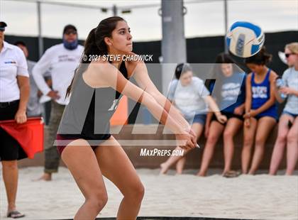 Thumbnail 2 in Salpointe Catholic vs Northwest Christian  @ Casteel (AIA Division II Final) photogallery.
