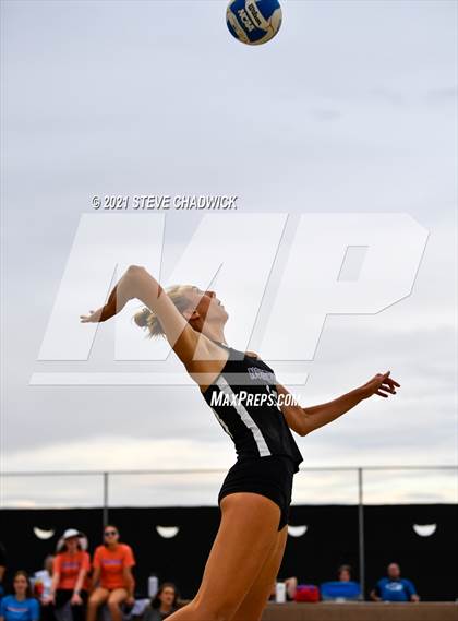 Thumbnail 1 in Salpointe Catholic vs Northwest Christian  @ Casteel (AIA Division II Final) photogallery.