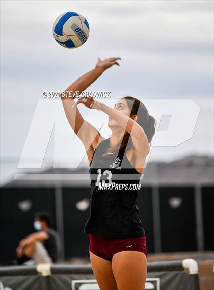 Thumbnail 2 in Salpointe Catholic vs Northwest Christian  @ Casteel (AIA Division II Final) photogallery.