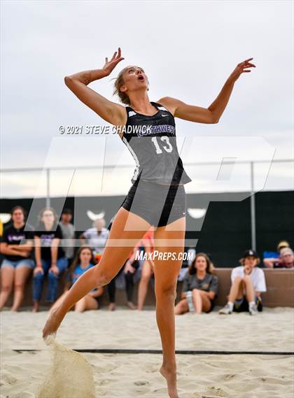 Thumbnail 2 in Salpointe Catholic vs Northwest Christian  @ Casteel (AIA Division II Final) photogallery.