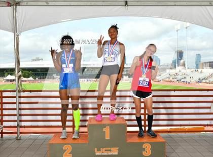 Thumbnail 3 in UIL 3A State Championship photogallery.
