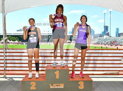 Thumbnail 1 in UIL 3A State Championship photogallery.