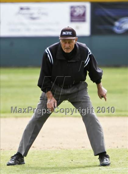 Thumbnail 3 in Carlsbad vs. Temecula Valley photogallery.