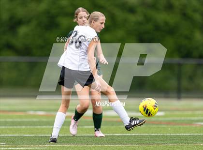 Thumbnail 2 in Delone Catholic @ York Catholic photogallery.