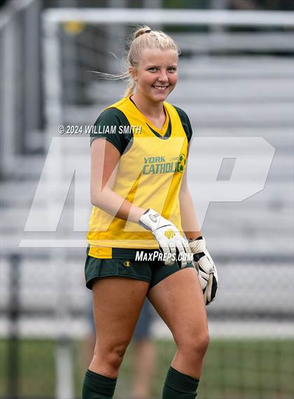 Thumbnail 1 in Delone Catholic @ York Catholic photogallery.
