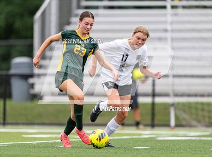 Thumbnail 1 in Delone Catholic @ York Catholic photogallery.
