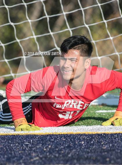 Thumbnail 3 in International Prep at Grover @ Livonia (NYSPHSAA Class B Regional) photogallery.