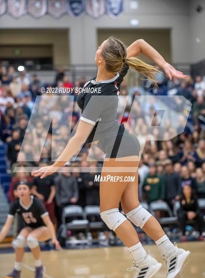 Thumbnail 1 in Francis Parker vs. Santa Fe Christian (CIF SDS D1 Girls Volleyball finals) photogallery.
