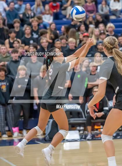 Thumbnail 3 in Francis Parker vs. Santa Fe Christian (CIF SDS D1 Girls Volleyball finals) photogallery.
