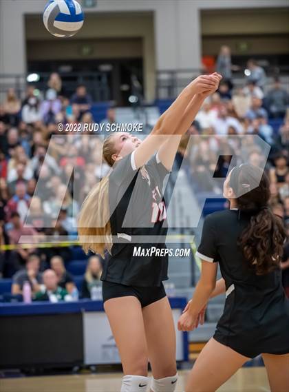 Thumbnail 1 in Francis Parker vs. Santa Fe Christian (CIF SDS D1 Girls Volleyball finals) photogallery.