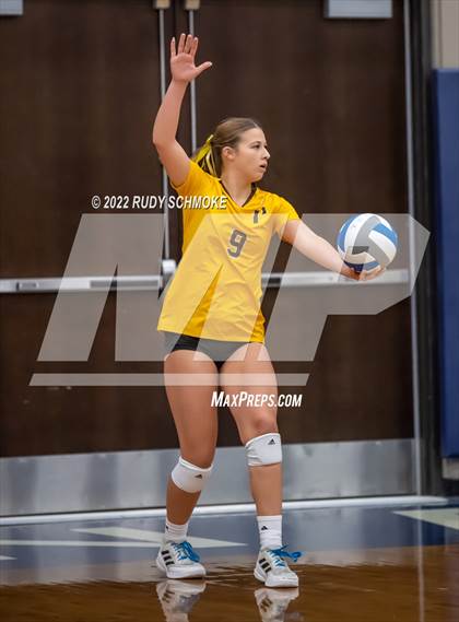 Thumbnail 1 in Francis Parker vs. Santa Fe Christian (CIF SDS D1 Girls Volleyball finals) photogallery.