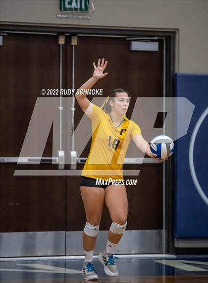 Thumbnail 2 in Francis Parker vs. Santa Fe Christian (CIF SDS D1 Girls Volleyball finals) photogallery.