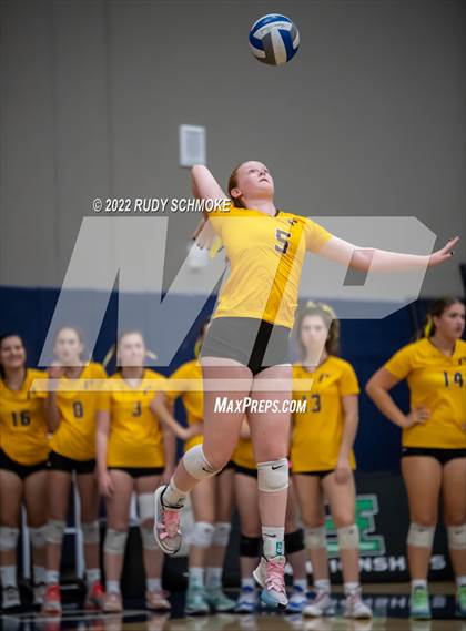 Thumbnail 1 in Francis Parker vs. Santa Fe Christian (CIF SDS D1 Girls Volleyball finals) photogallery.