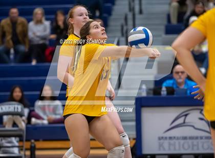 Thumbnail 2 in Francis Parker vs. Santa Fe Christian (CIF SDS D1 Girls Volleyball finals) photogallery.