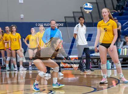Thumbnail 3 in Francis Parker vs. Santa Fe Christian (CIF SDS D1 Girls Volleyball finals) photogallery.
