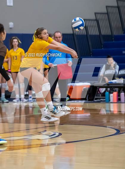 Thumbnail 2 in Francis Parker vs. Santa Fe Christian (CIF SDS D1 Girls Volleyball finals) photogallery.