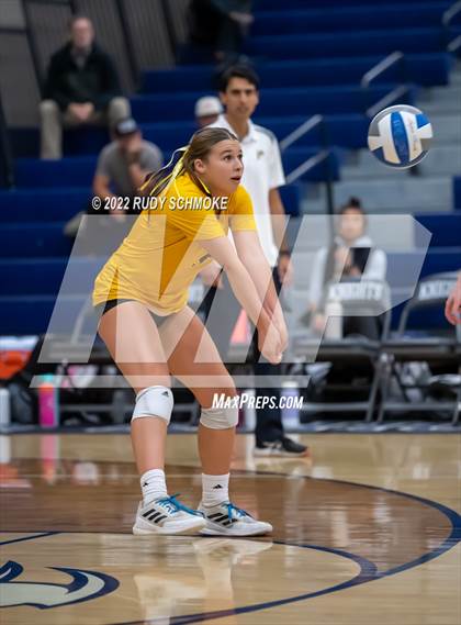 Thumbnail 2 in Francis Parker vs. Santa Fe Christian (CIF SDS D1 Girls Volleyball finals) photogallery.